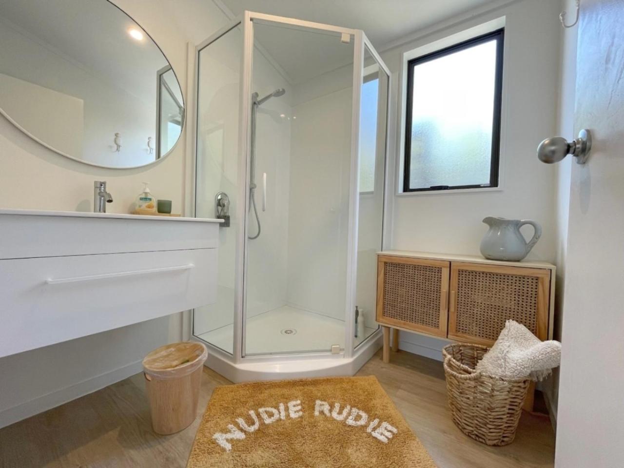 Seaview Estate - Stay Waiheke Onetangi Extérieur photo